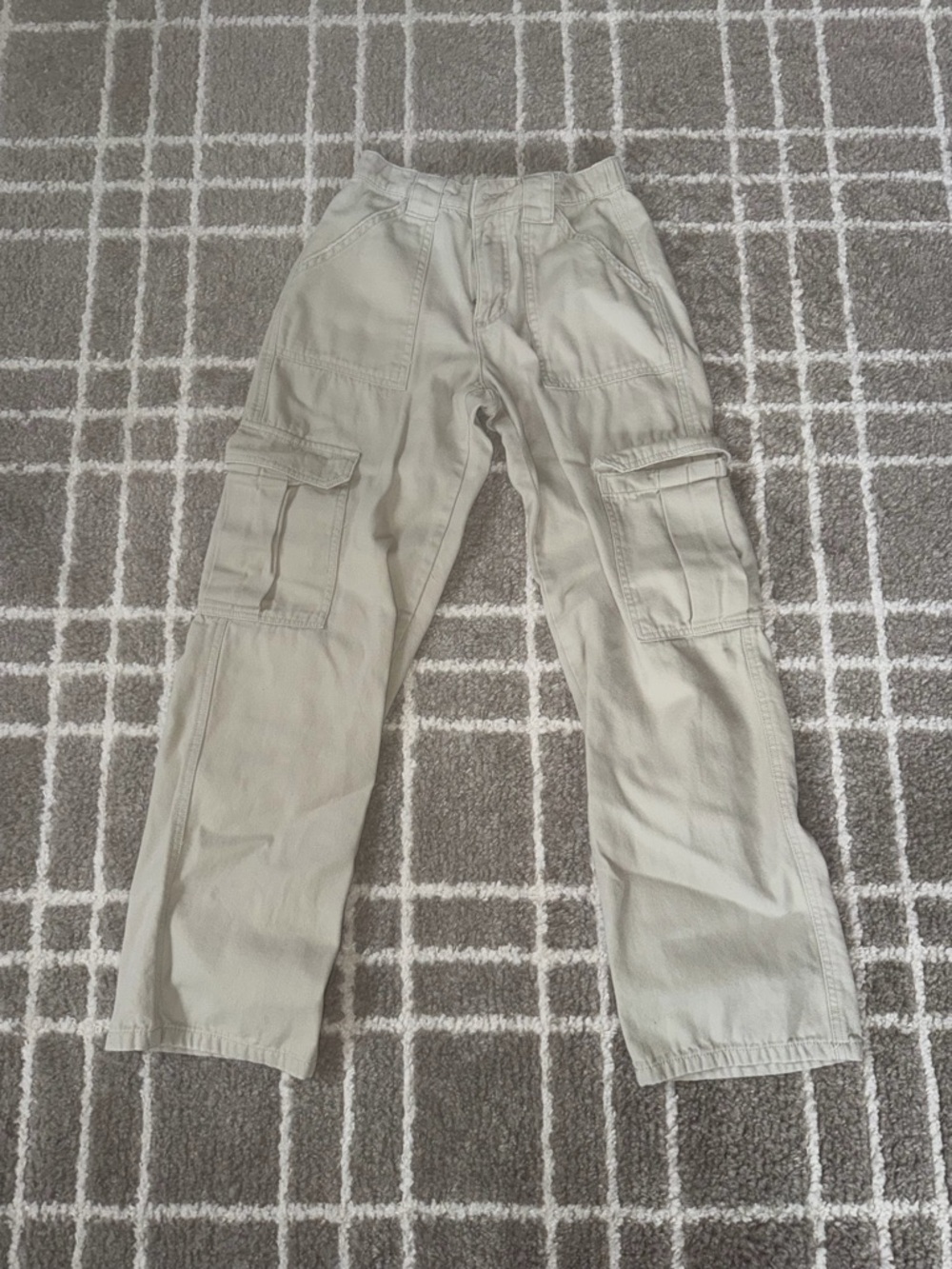 Aeropostale Green Mid Rise Straight Leg Cargo Pants